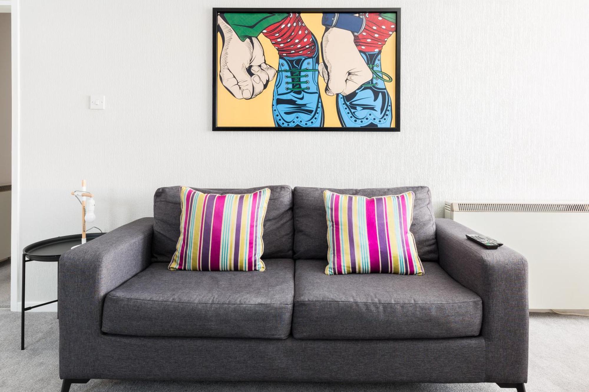 Modern 2-Bedroom Apartments With Free Parking In Leamington Spa Εξωτερικό φωτογραφία