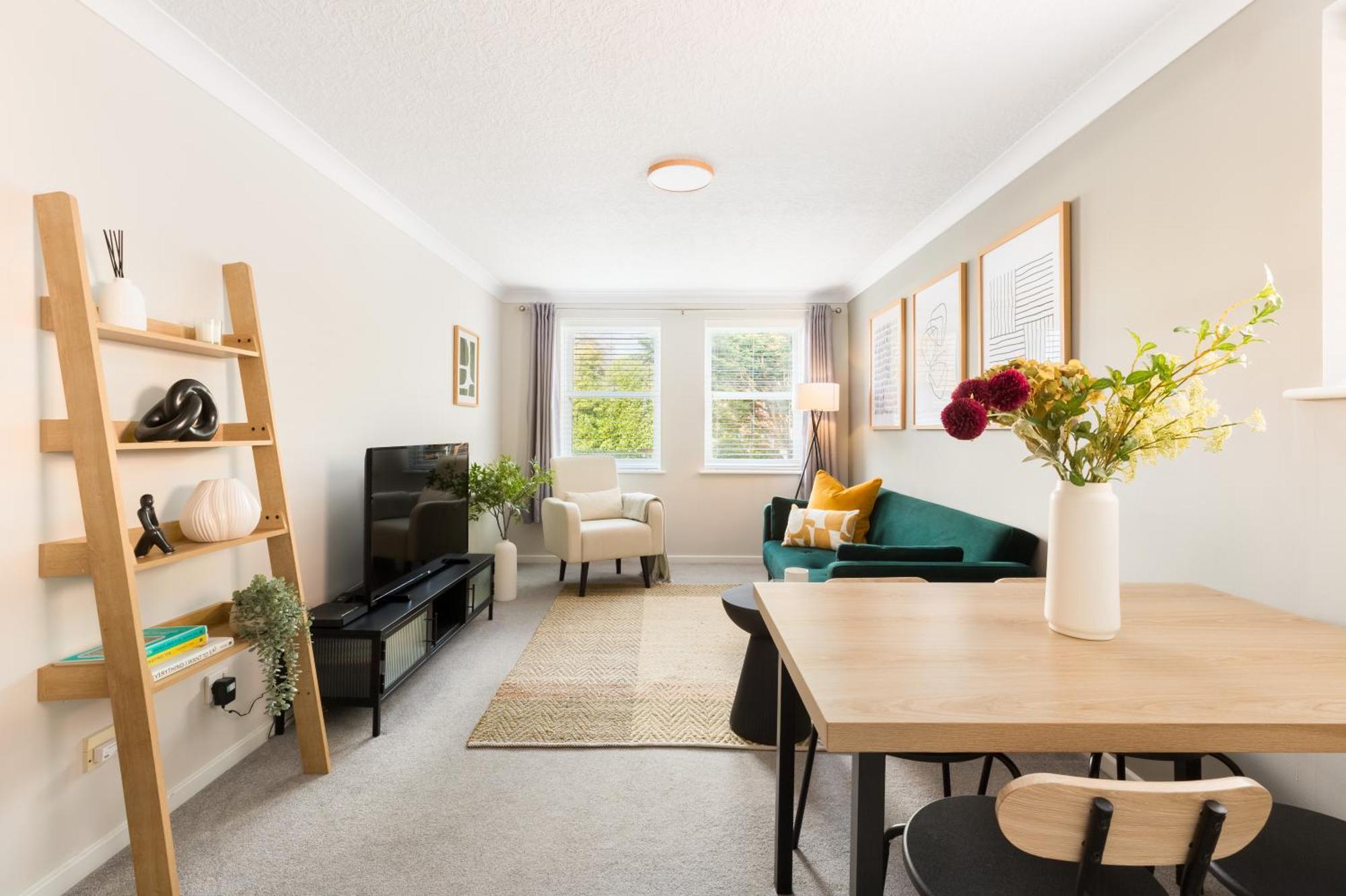 Modern 2-Bedroom Apartments With Free Parking In Leamington Spa Εξωτερικό φωτογραφία
